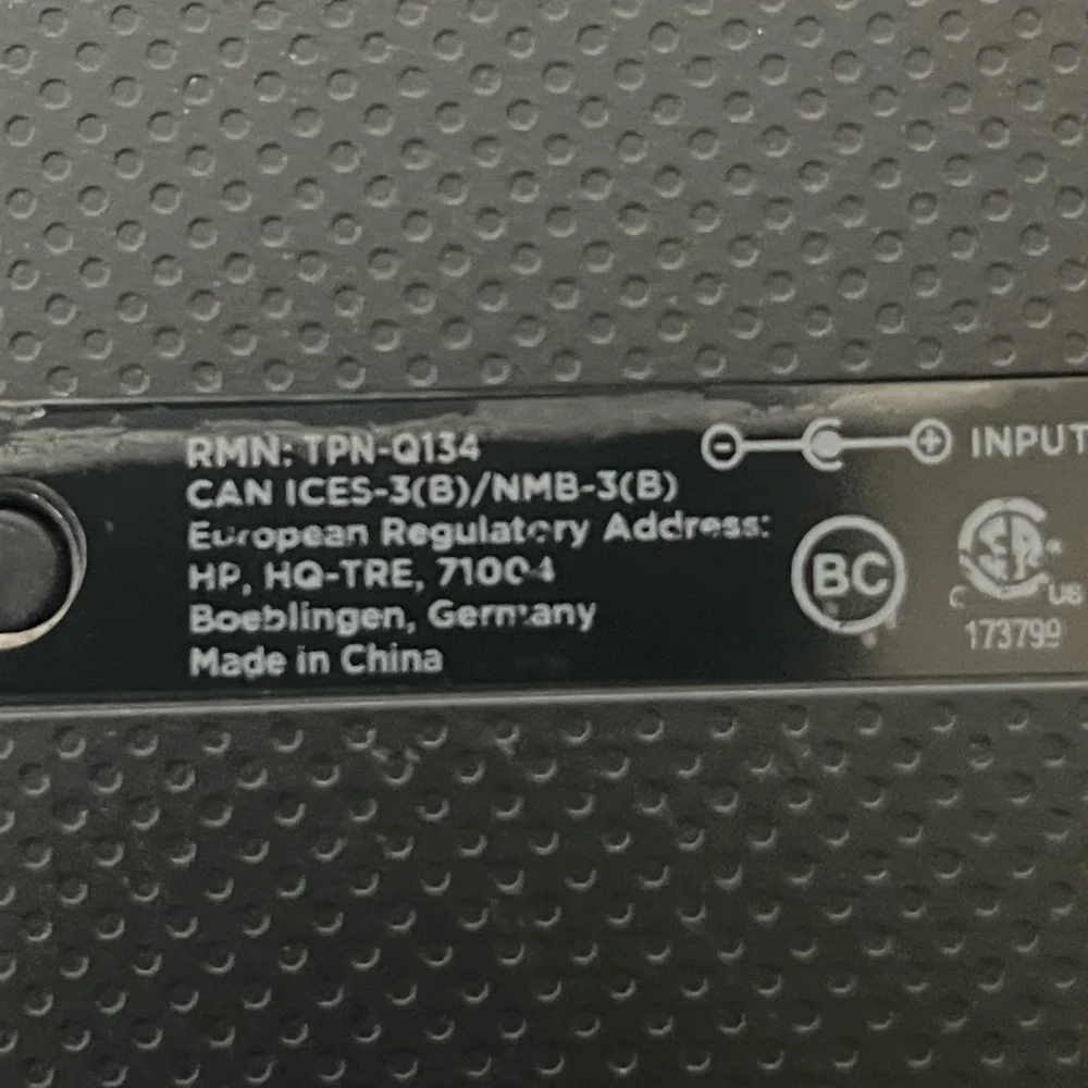 COPY - COPY - (WORKING) HP CHROMEBOOK 14 w/POWER CORD (UNLOCKED)